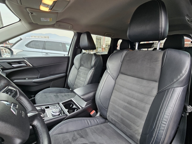 Mitsubishi Outlander Outlander Glx 2.5 Aut 2023 Usado en Rosselot Usados