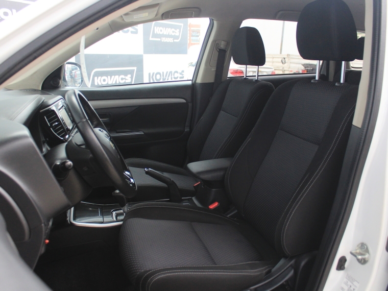 Mitsubishi Outlander 2.0 At 4x2 2019 Usado  Usado en Kovacs Usados
