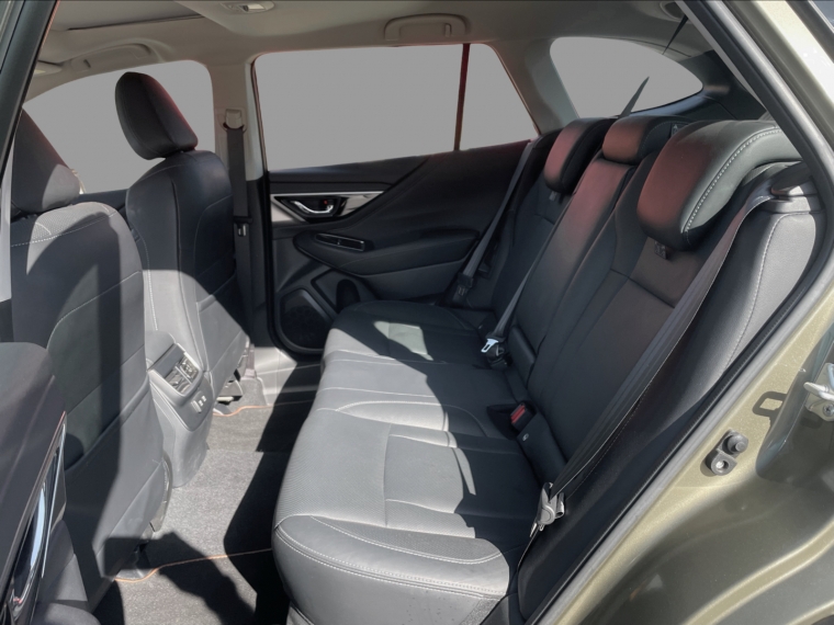 Subaru Outback  2.5i Touring Gardx 2022 Usado  Usado en Pompeyo