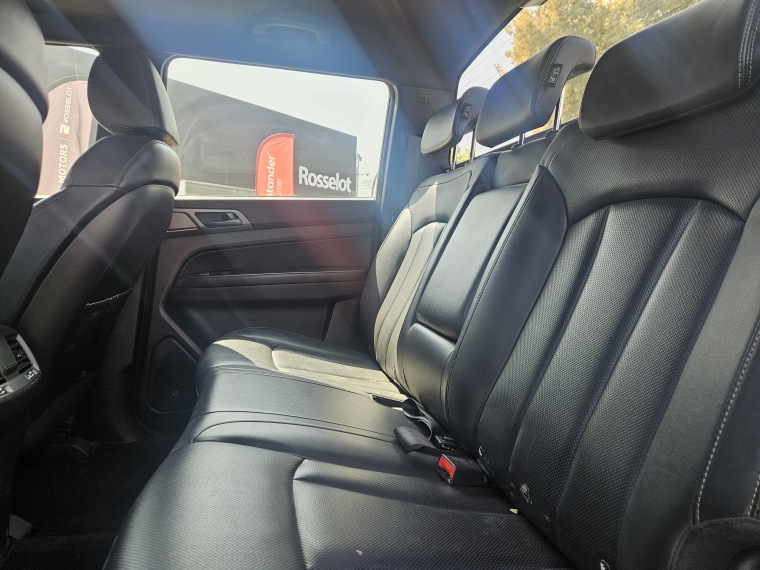 Ssangyong Musso Musso Dcab 4x4 2.2 Aut 2024 Usado en Rosselot Usados