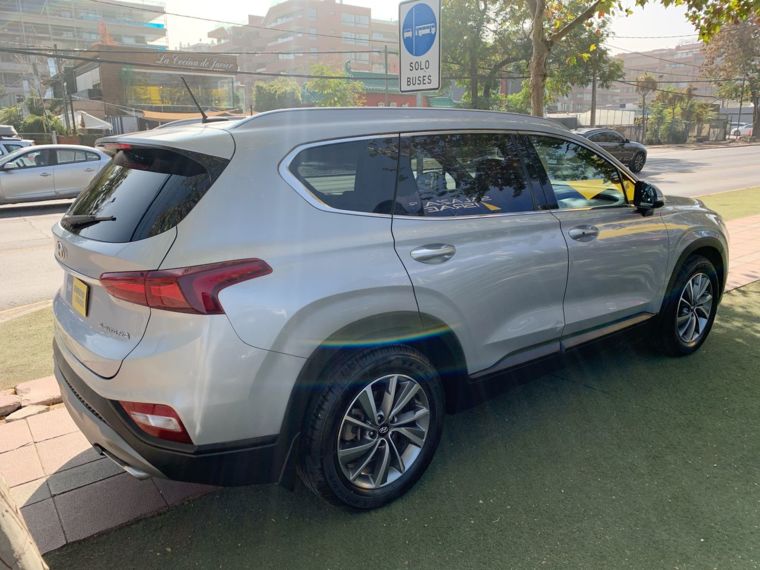 Hyundai Santa fe 2.4 Value 2wd At 5p 2019 Usado Usado en Webautos.cl Hyundai Santa fe 2.4 Value 2wd At 5p 2019 Usado Usado en Webautos.cl