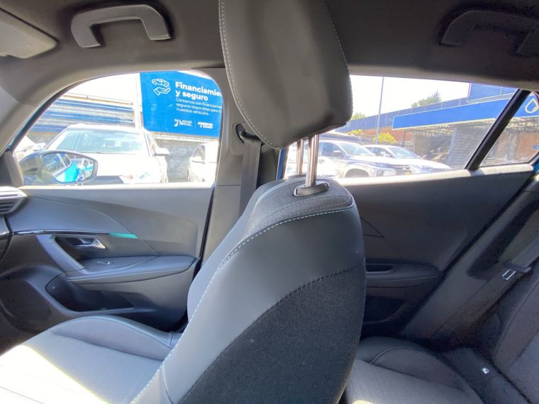 Peugeot 2008 1.2 Allure Pack Puretech 130hp Mt 5p 2024 Usado Usado en Webautos.cl Peugeot 2008 1.2 Allure Pack Puretech 130hp Mt 5p 2024 Usado Usado en Webautos.cl