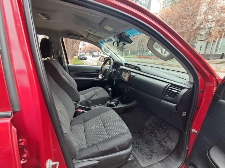 TOYOTA HILUX DX 4X2 2.4 - imagen 10