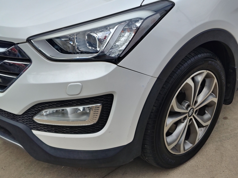 Hyundai Santa fe Santa Fe Gls Full 4wd 3.3 At 2014 Usado en Rosselot Usados