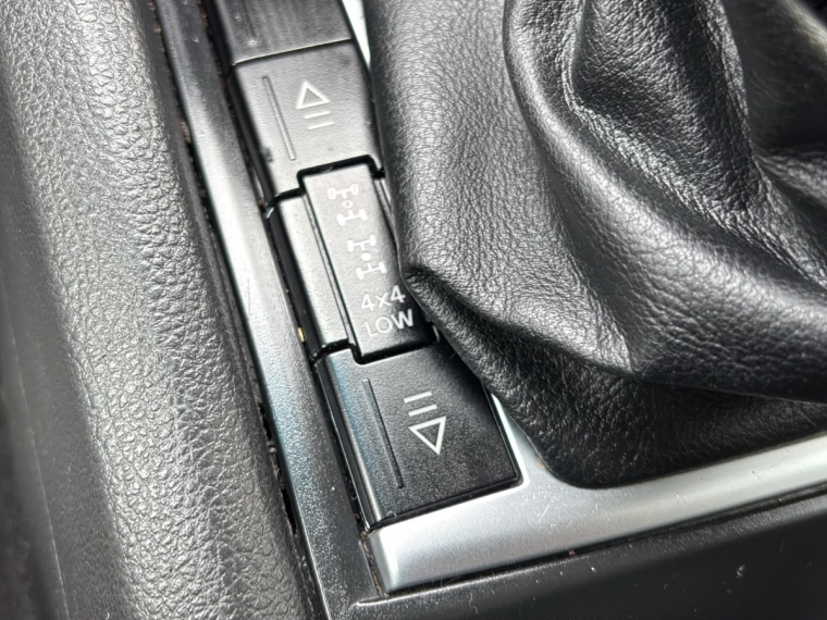 VOLKSWAGEN AMAROK TRENDLINE 4X4 2.0CC - imagen 12