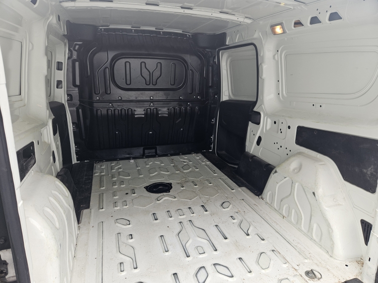 Ram V1000 Van 1000 Cargo Large 1.3 2023 Usado en Rosselot Usados