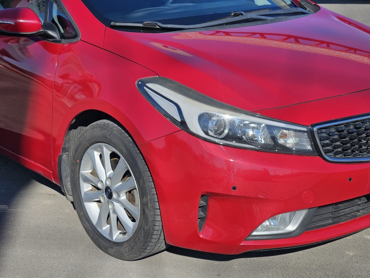 Kia Cerato 5 5 Ex Mt 1.6 2019 Usado  Usado en Kovacs Usados