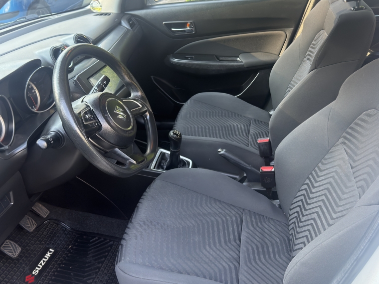 Suzuki Swift Gl 1.2 Full 2021  Usado en Automotriz Alto La Reina