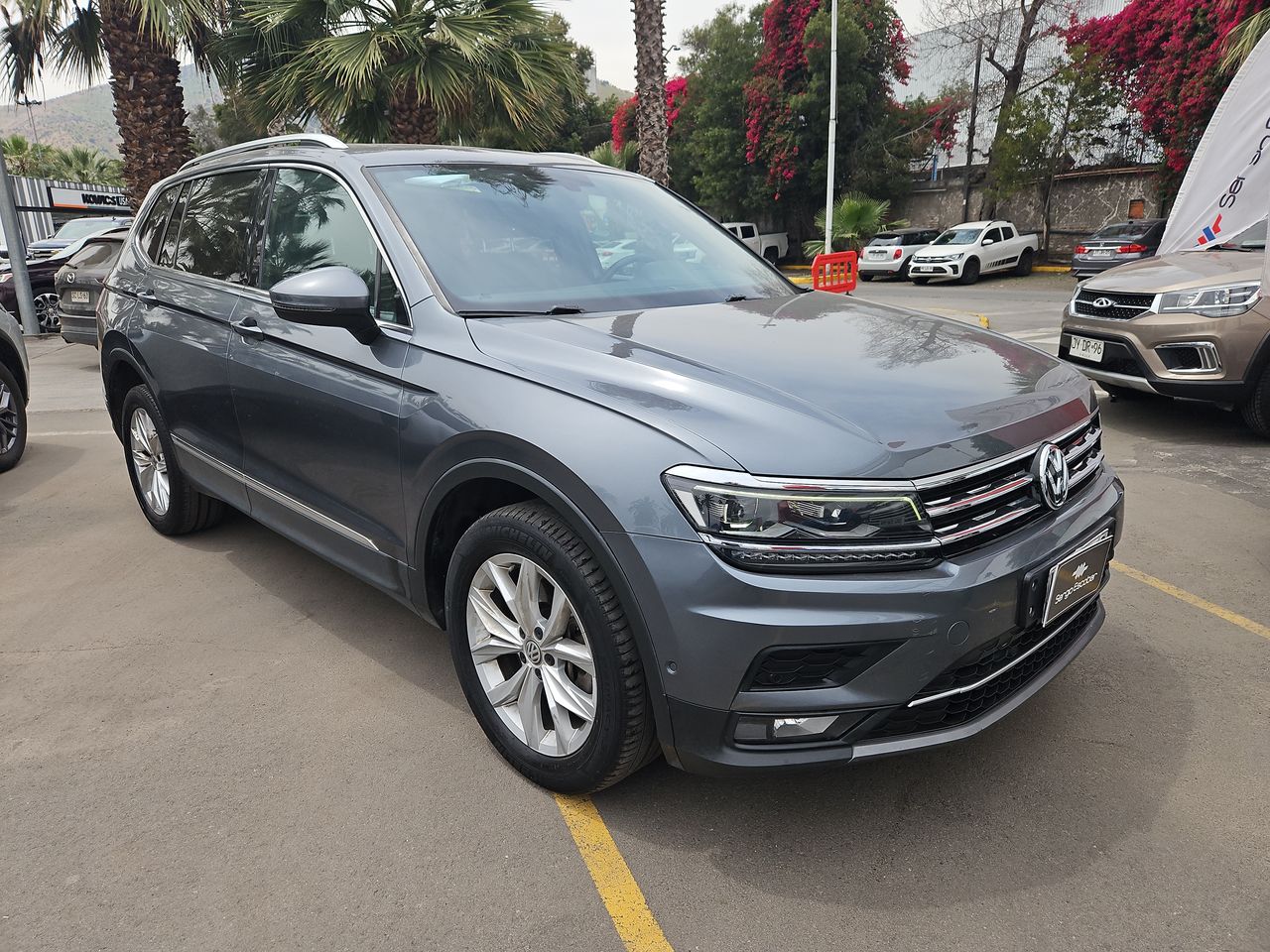 Volkswagen Tiguan Tiguan 4x4 Otto 2.0 Aut 2019 Usado en Usados de Primera - Sergio Escobar