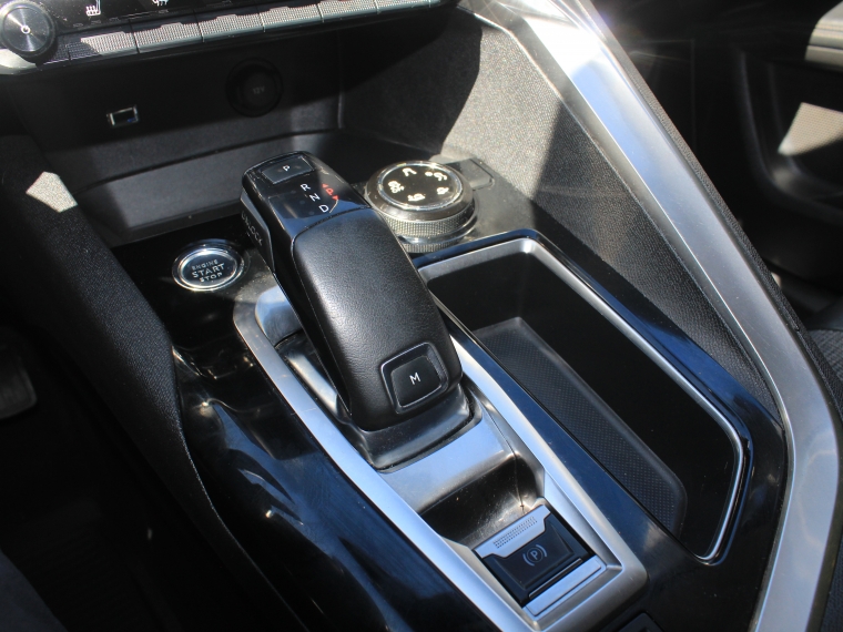 Peugeot 5008 1.5  Allure Bluehdi  130 At Diesel 2020 Usado  Usado en Kovacs Usados