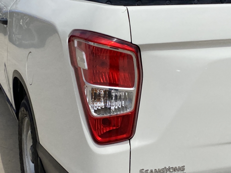 Ssangyong Grand musso Musso Grand 2.2 4x2 Mt - Ql610 Euro Vi Mn 2023 Usado en Rosselot Usados