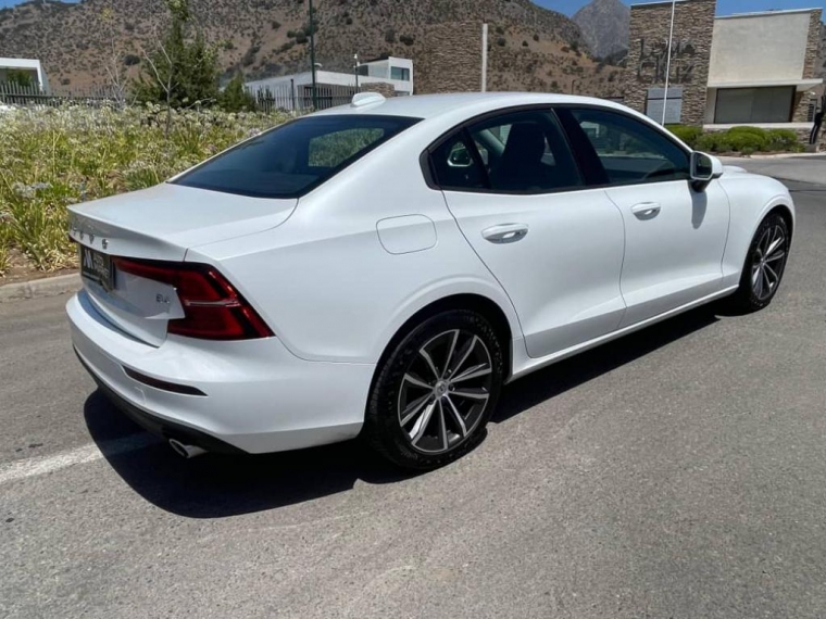 Volvo S60 Ii B4 2.0 Aut 2022  Usado en Automarket Chile