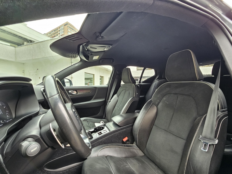 Volvo Xc40 Xc40 T4 Fwd 2.0 Aut 2020 Usado en Rosselot Usados