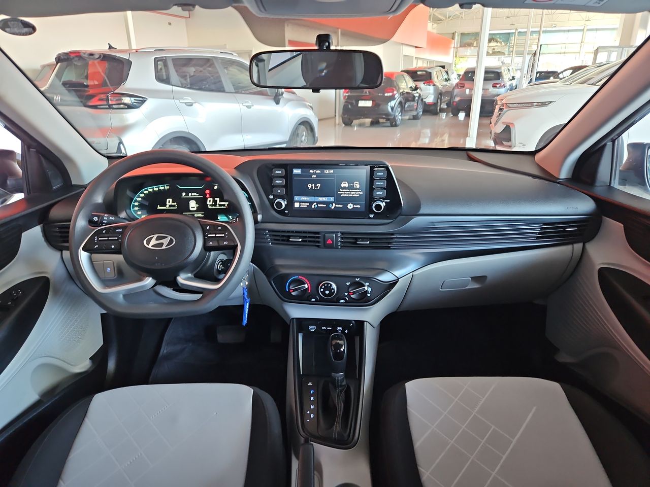 Hyundai I-20 I20 B13 Mpi 1.4 Aut 2024 Usado en Usados de Primera - Sergio Escobar