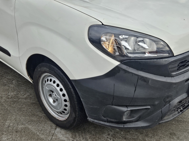 Ram V1000 Van 1000 Cargo Large 1.3 2023 Usado en Rosselot Usados