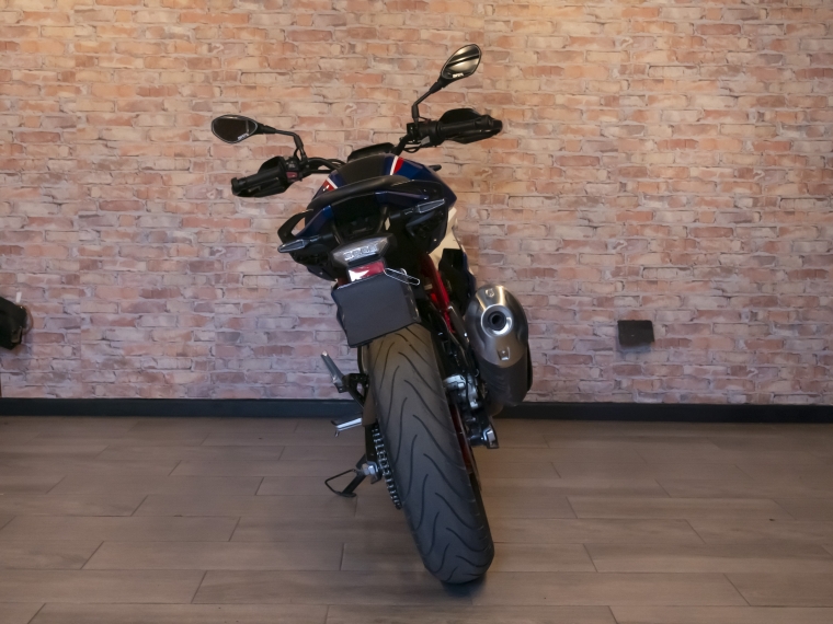 Bmw G 310 r . 2024 Usado en BMW Premium Selection