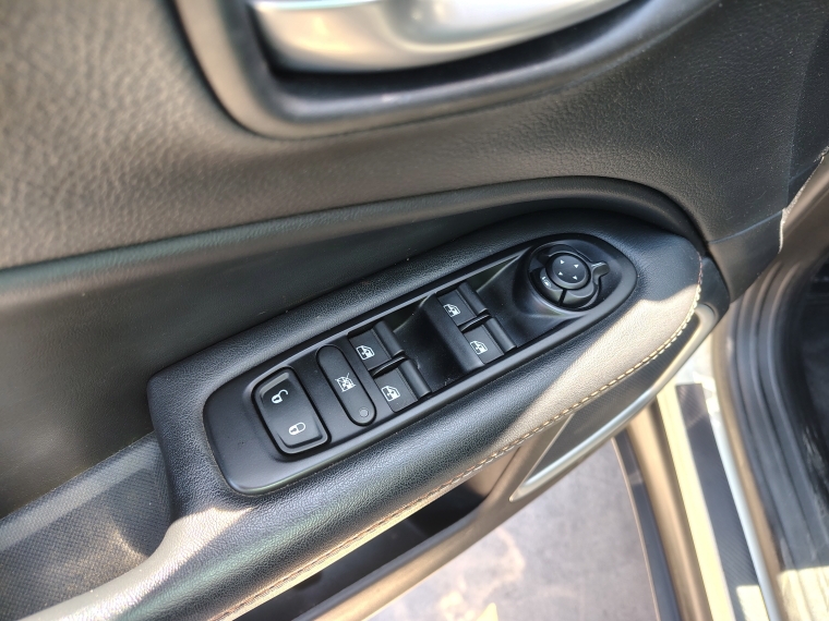 Jeep Compass Compass Longitude 2.4 At 2021 Usado en Rosselot Usados