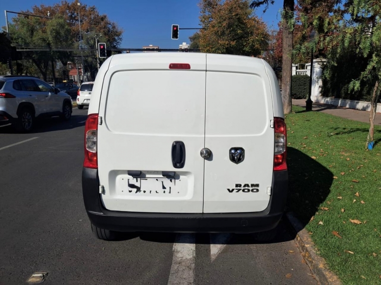 RAM V700 CITY 1.4 - imagen 4