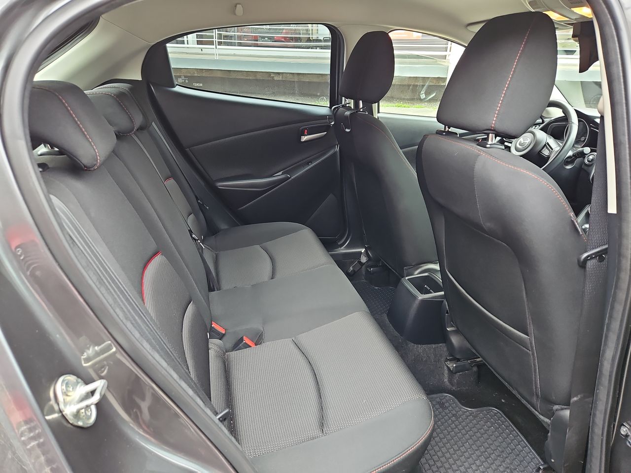 Mazda 2 2 Sport Hb 1.5  Aut. 2023 Usado  Usado en Webautos.cl