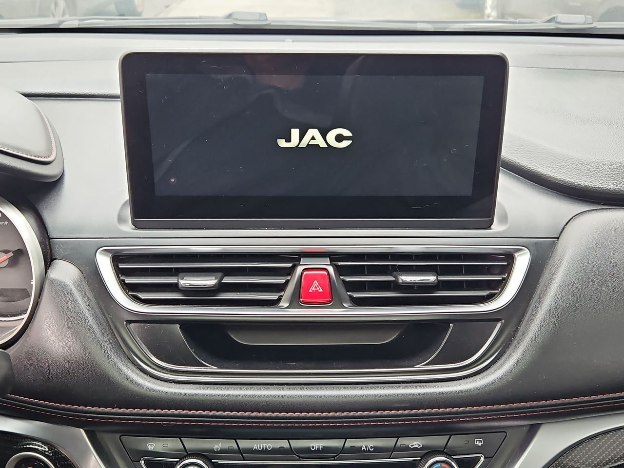 Jac Js3 Js3 Cvt 1.6 Aut 2023 Usado en Usados de Primera - Sergio Escobar