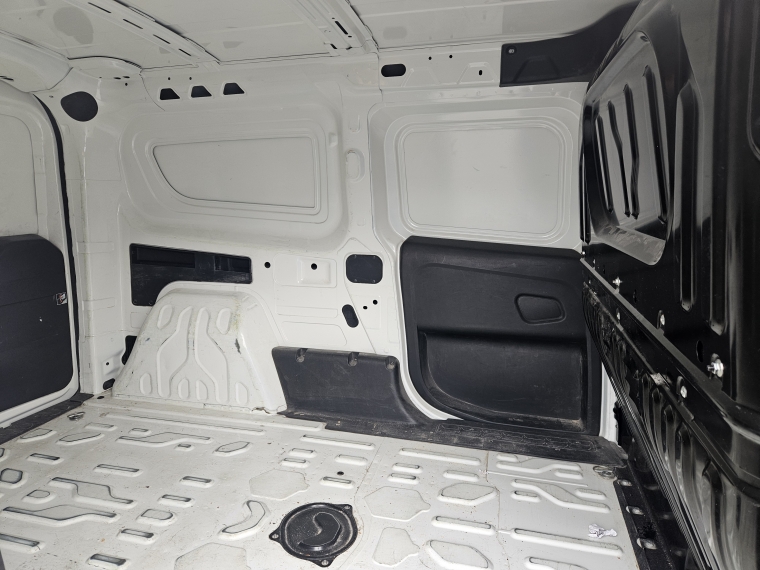 Ram V1000 Van 1000 Cargo Large 1.3 2023 Usado en Rosselot Usados