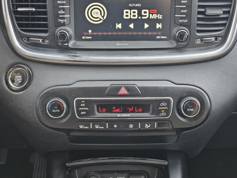 Kia Sorento Ex 2.4l Gsl 6mt 2wd 2021 Usado  Usado en Kovacs Usados