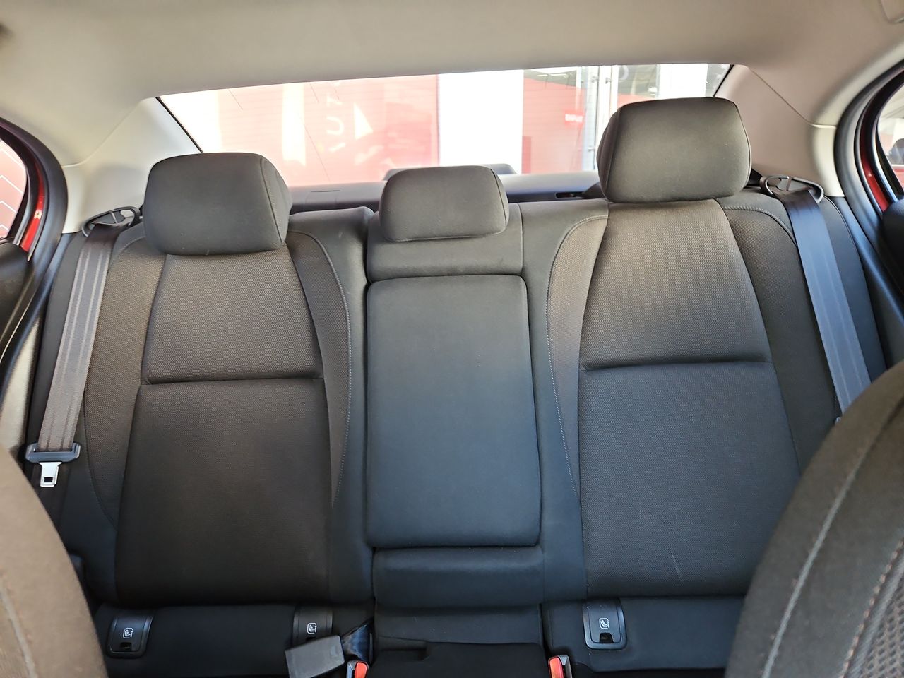 Mazda 3 3 Sedan 2.0 Aut 2023 Usado en Usados de Primera - Sergio Escobar