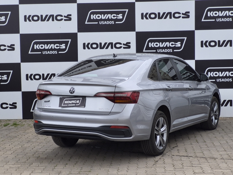 Volkswagen Jetta 1.4 Comfortline Sky At 2024 Usado  Usado en Kovacs Usados