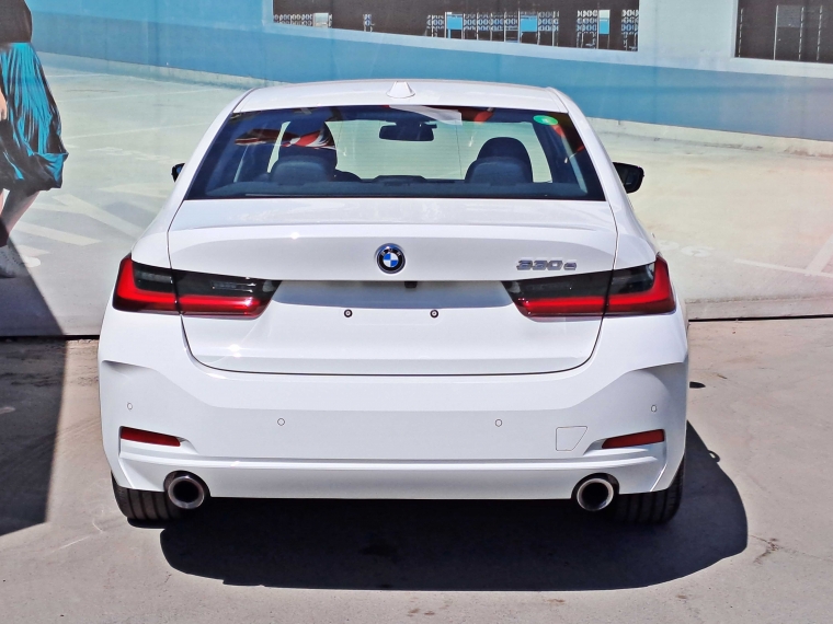 Bmw 330 E Urban Lci 2023 Usado  Usado en BMW Premium Selection