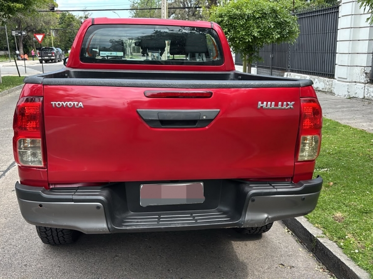 TOYOTA HILUX  DCAB MT 4x4 2.4cc - imagen 7