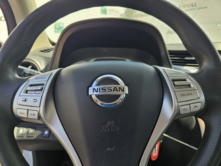 Nissan Navara Xe 4x2 2.3 Mt Ac 2019 Usado  Usado en Autoselect Usados