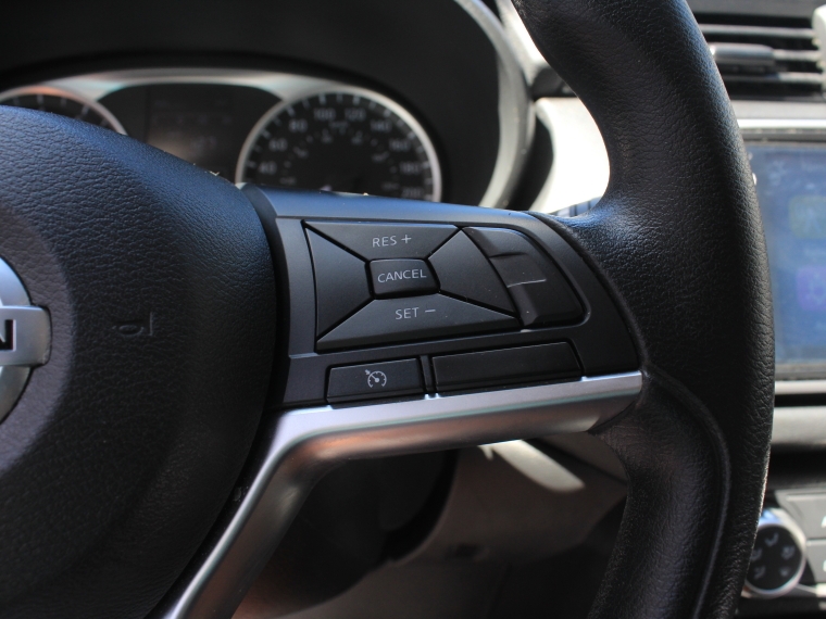 Nissan Versa 1.6 Sense  Mt 2023 Usado  Usado en Kovacs Usados