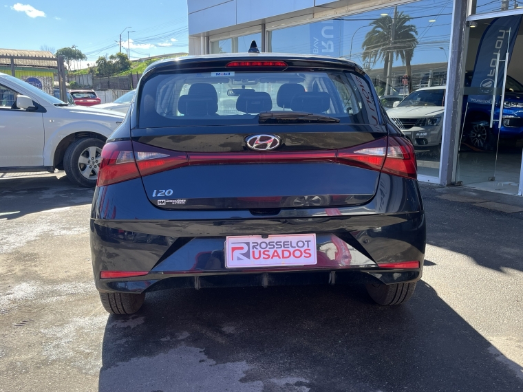 Hyundai I-20 — foto 4 de 22