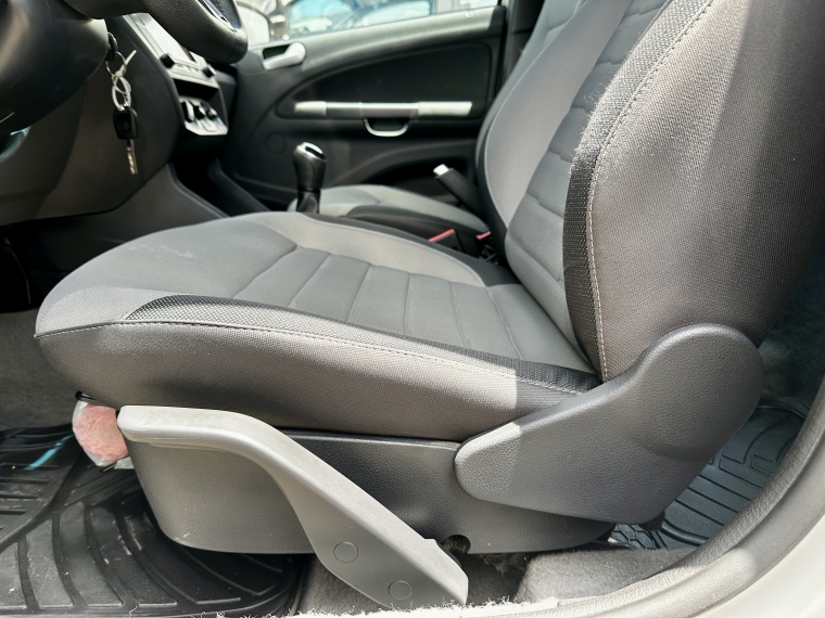 Volkswagen Gol Gol Hb 1.6 2022 Usado en Rosselot Usados