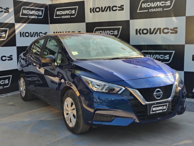 Nissan Versa 1.6  Sense Mt 2023 Usado  Usado en Kovacs Usados