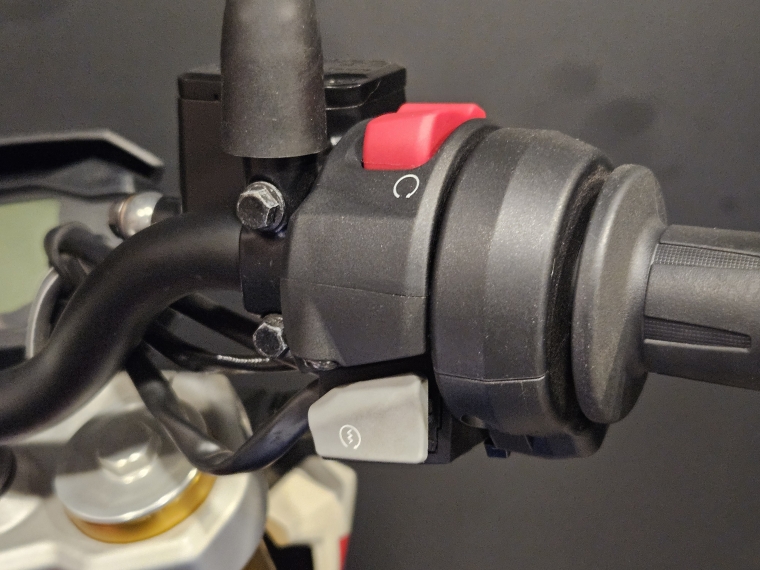 Bmw G 310 r . 2025 Usado en BMW Premium Selection