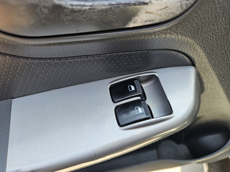 Kia Frontier Frontier D/c 2.5l 6mt Deluxe Abs - 1996 2021 Usado en Rosselot Usados