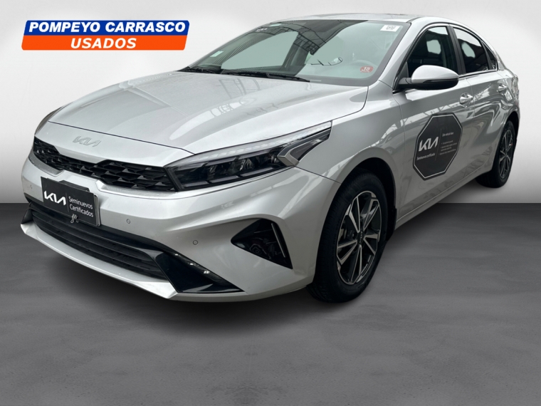 Kia Cerato Ex 1.6 6at Full 2022 Usado  Usado en Pompeyo