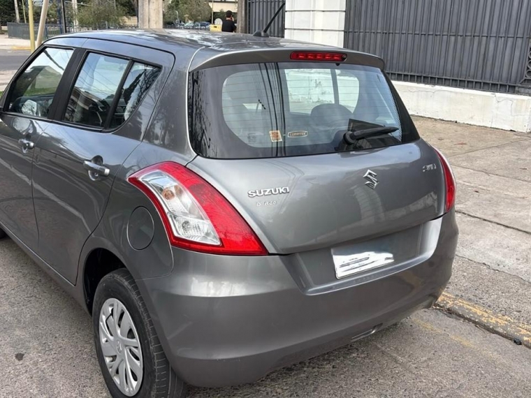 Suzuki Swift Gl Hb1.2 Aut — foto 7 de 13