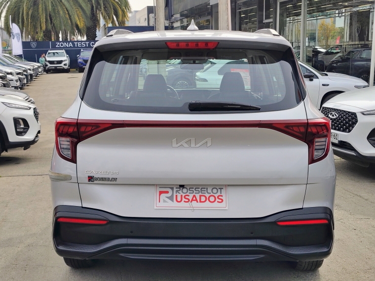 Kia Carens Carens Lx 1.5 2023 Usado en Rosselot Usados