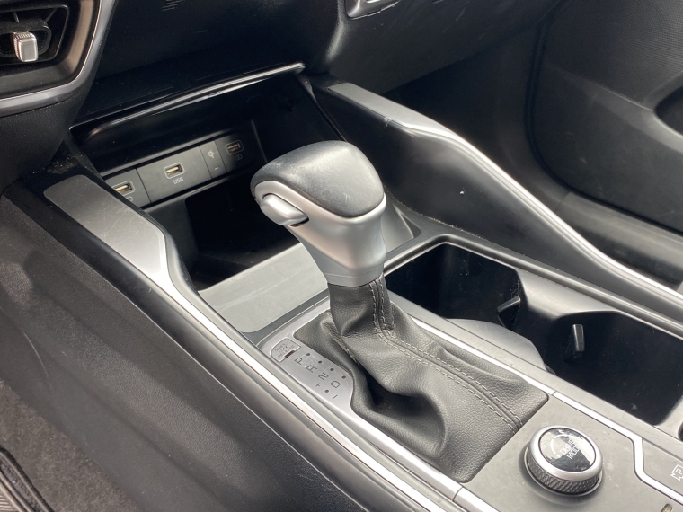 Kia Sorento Sorento 2wd 2.5 Aut 2023 Usado en Rosselot Usados