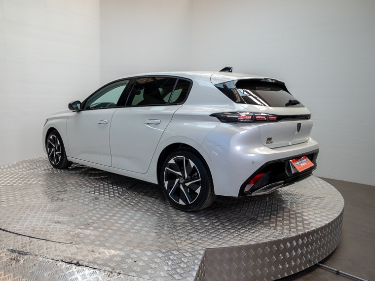 Peugeot 308 308 1.2 Allure Pack Puretech 130hp At 2024 Usado Usado en Webautos.cl Peugeot 308 308 1.2 Allure Pack Puretech 130hp At 2024 Usado Usado en Webautos.cl