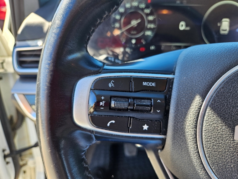 Kia Sportage Sportage Ex 2.0l 6mt Gsl 4x2 - 2185 2022 Usado en Rosselot Usados
