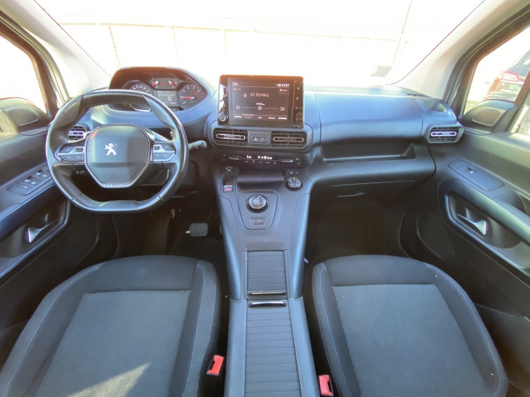 Peugeot Rifter Rifter Bluehdi 130 1.5 At 2022 Usado en Rosselot Usados