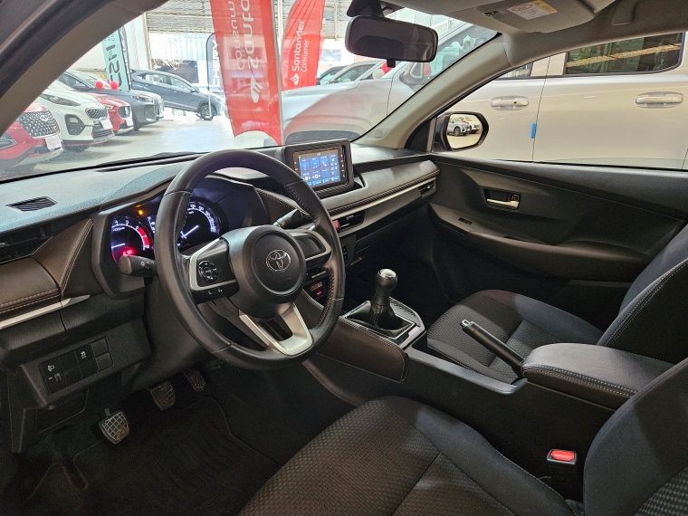 Toyota Yaris Yaris 1.5 2023 Usado en Rosselot Usados