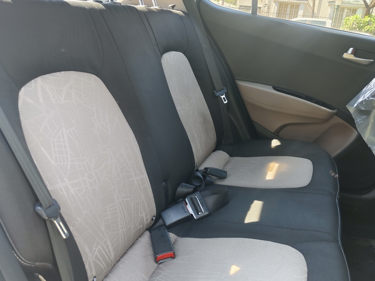 Hyundai Grand I10 Ba — foto 12 de 14