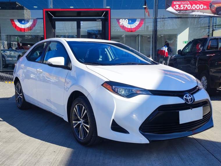 Toyota Corolla Le Cvt 1.8 2018  Usado en Guillermo Morales Usados