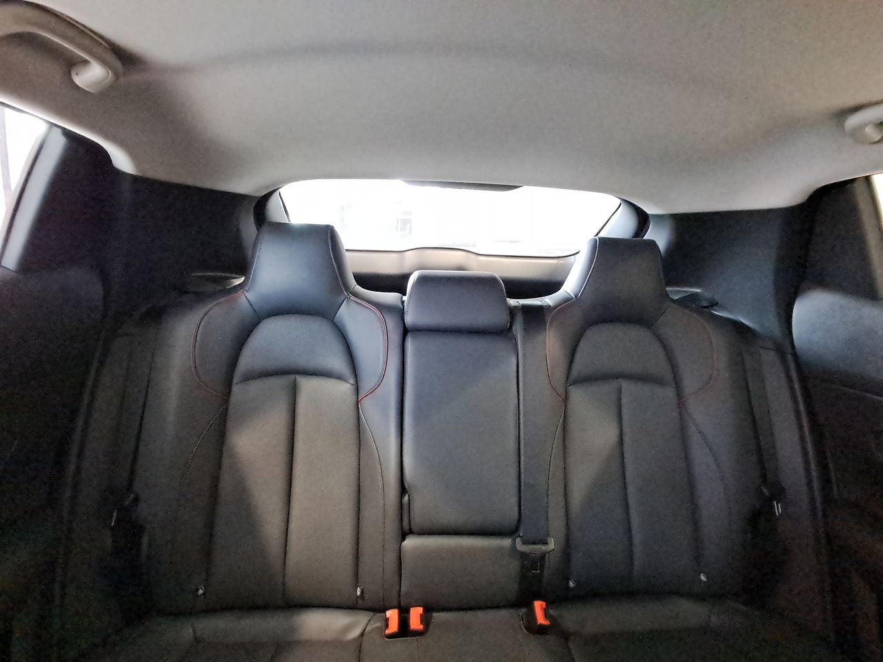 Changan Uni-t Uni T Turbo 1.5 Aut 2023 Usado en Usados de Primera - Sergio Escobar