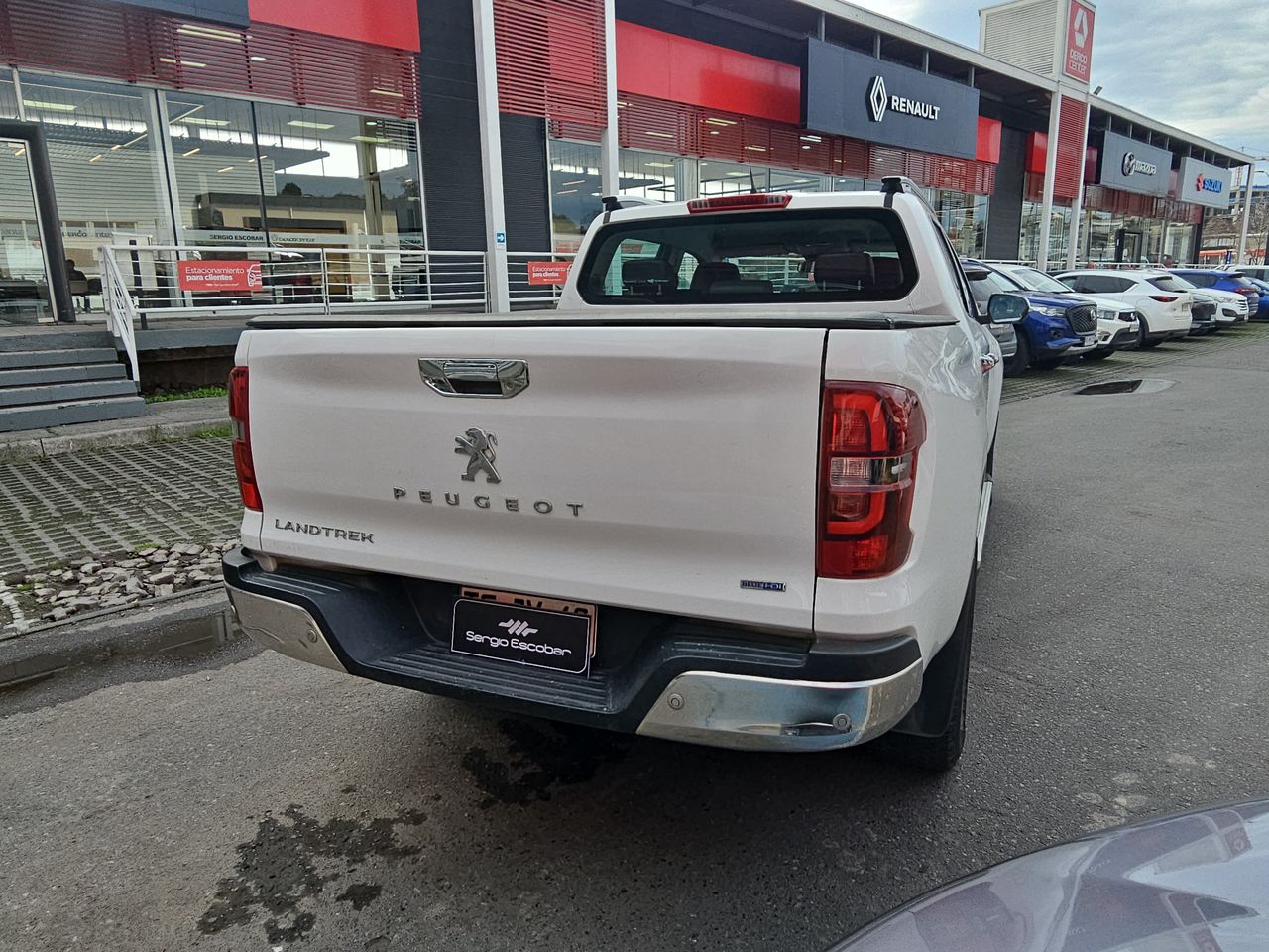 Peugeot Landtrek Landtrek Bluehdi 4x4 2.2 Aut 2024 Usado en Usados de Primera - Sergio Escobar