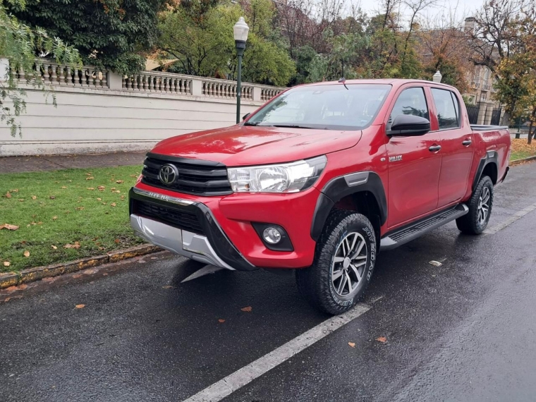 TOYOTA HILUX DX 4X2 2.4 - imagen 3